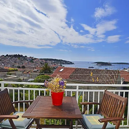 Apartamento And Bonkan Hvar