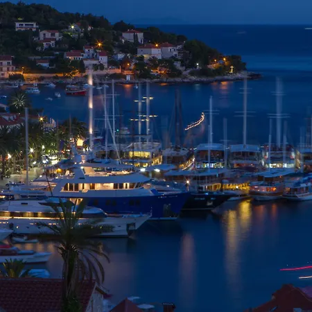 And Bonkan Hvar Apartment Hvar Town