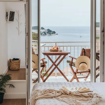 شقة And Bonkan Hvar هفار