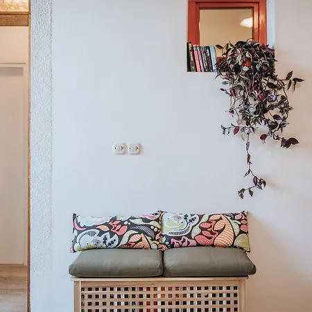 And Bonkan Hvar * Hvar Town