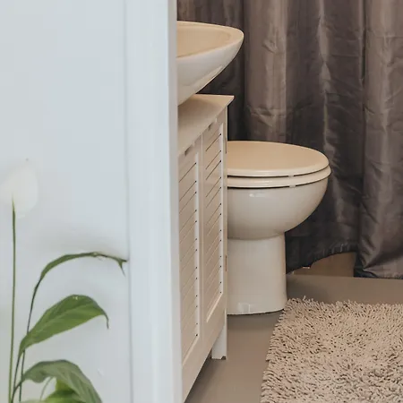 And Bonkan Hvar Хвар