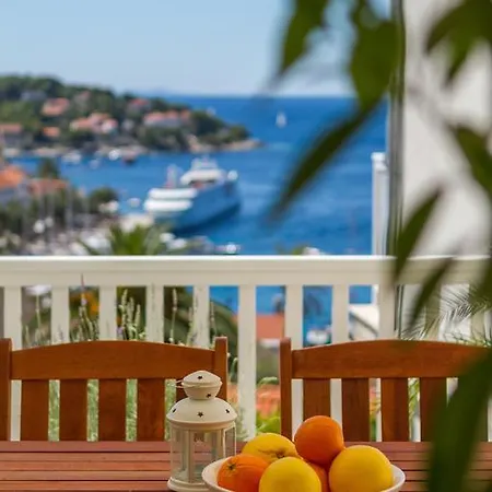 And Bonkan Hvar Appartamento *