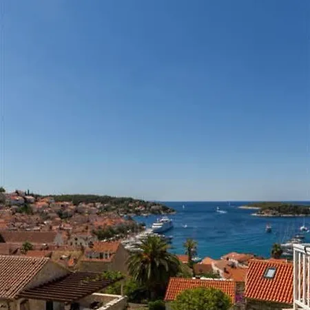 And Bonkan Hvar Hvar Town