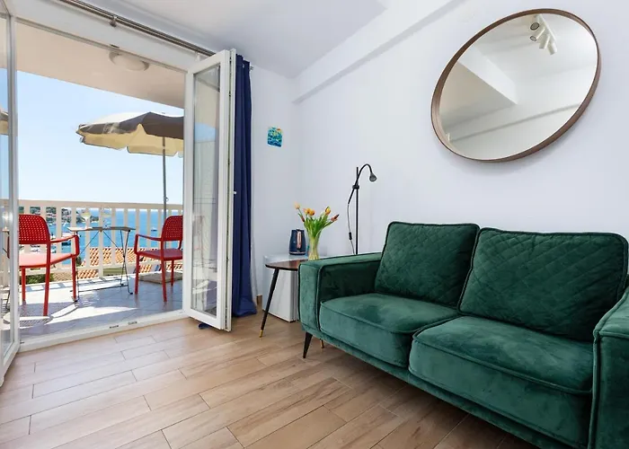 And Bonkan Hvar Daire