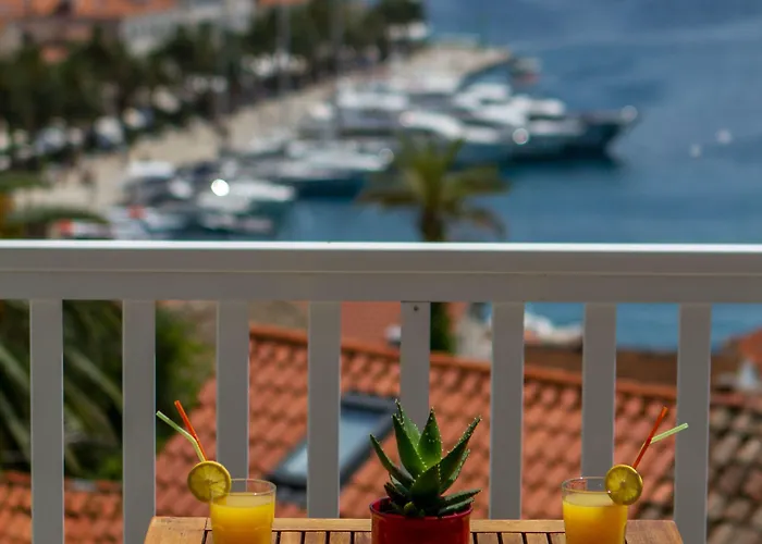 And Bonkan Hvar Hvar Town