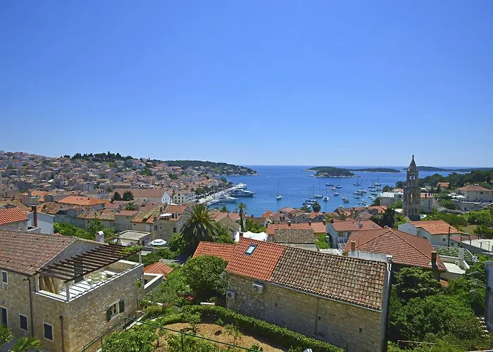 And Bonkan Hvar * Hvar Town