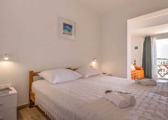 And Bonkan Hvar * Hvar Town