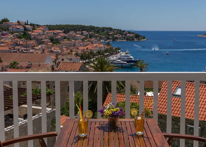 And Bonkan Hvar Daire