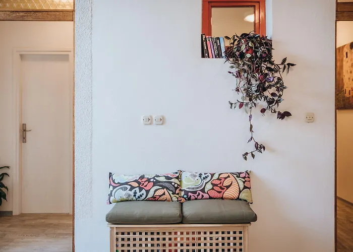 And Bonkan Hvar * Hvar Town